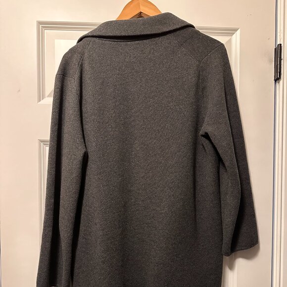 Quince Organic Cotton Knit Blazer — Charcoal (Size M) - Picture 5 of 5